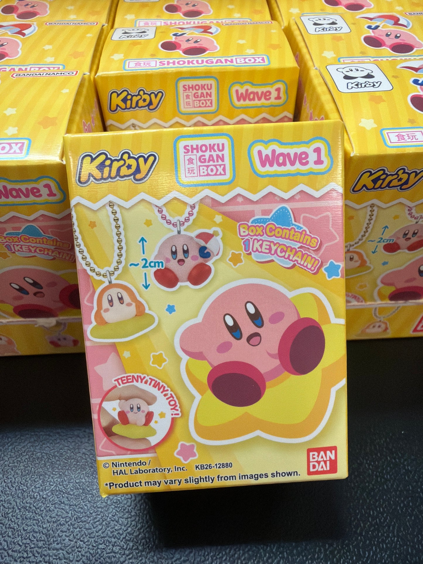 Kirby Shokugan Keychain: Kirby - Vinyl Figure Keychain (Mystery Blind Box-Chosen at Random)