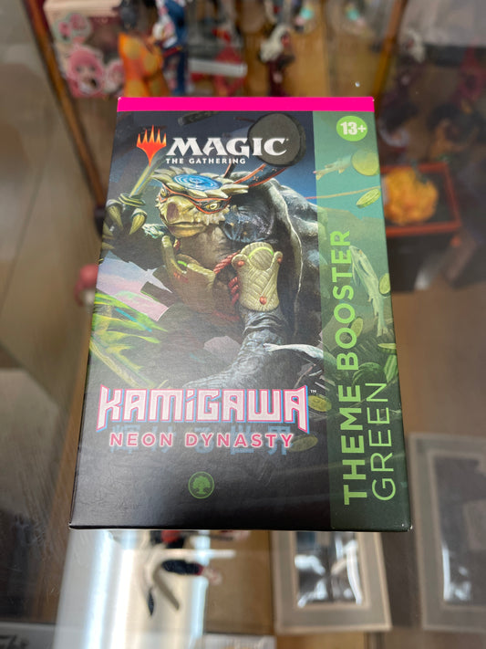 Magic the Gathering- Kamigawa: Neon Dynasty Theme Booster [Green] (English)