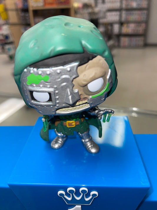 Zombie Doctor Doom (Marvel Zombies) (No Box)- Funko Pop! #789