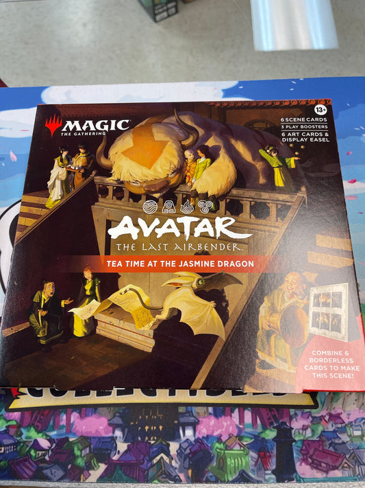 Magic the Gathering- Avatar: The Last Airbender Scene Box - Tea Time at the Jasmine Dragon (English)
