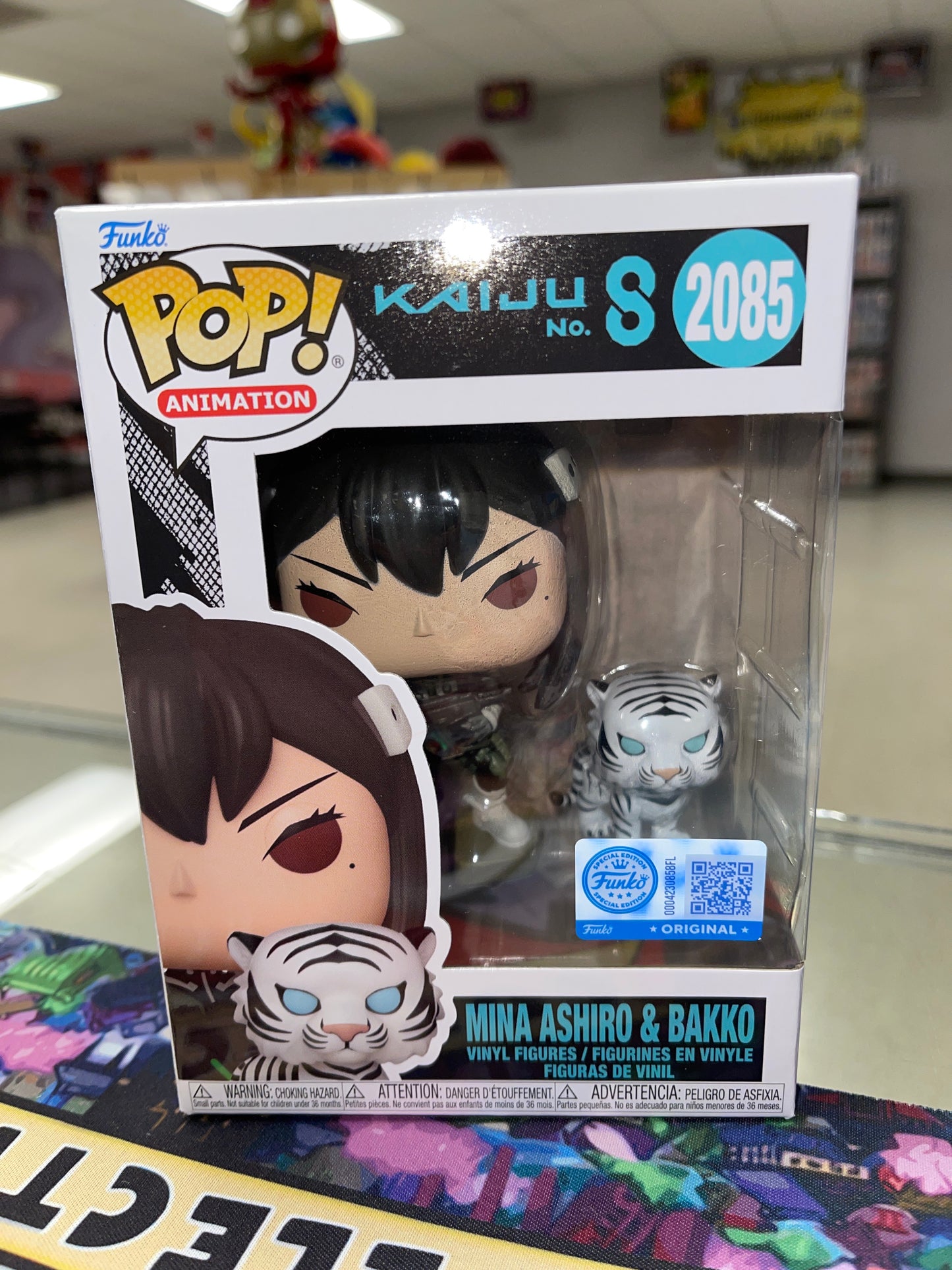 Mina Ashiro & Bakko (Kaiju No. 8)- Funko Pop! #2085 (Funko Exclusive- Original)