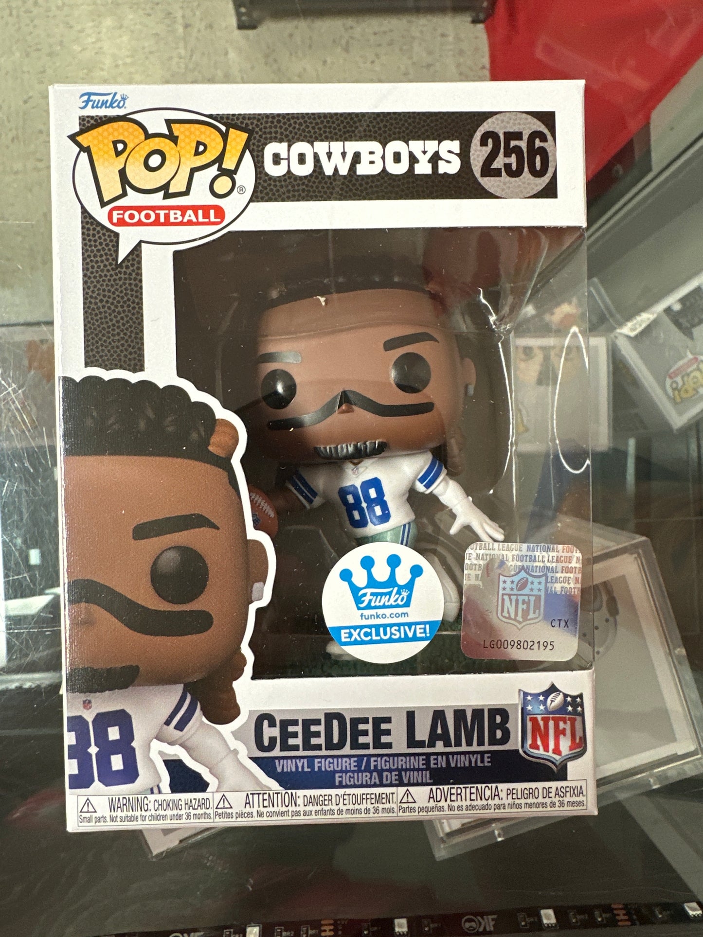 Ceedee Lamb (Cowboys)- Funko Pop! #256 (Funko Shop Exclusive)