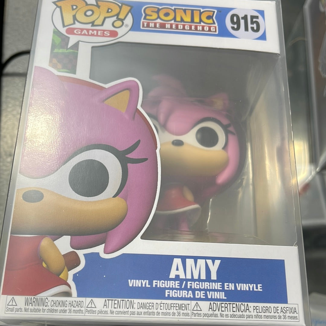 Amy- Pop! #915