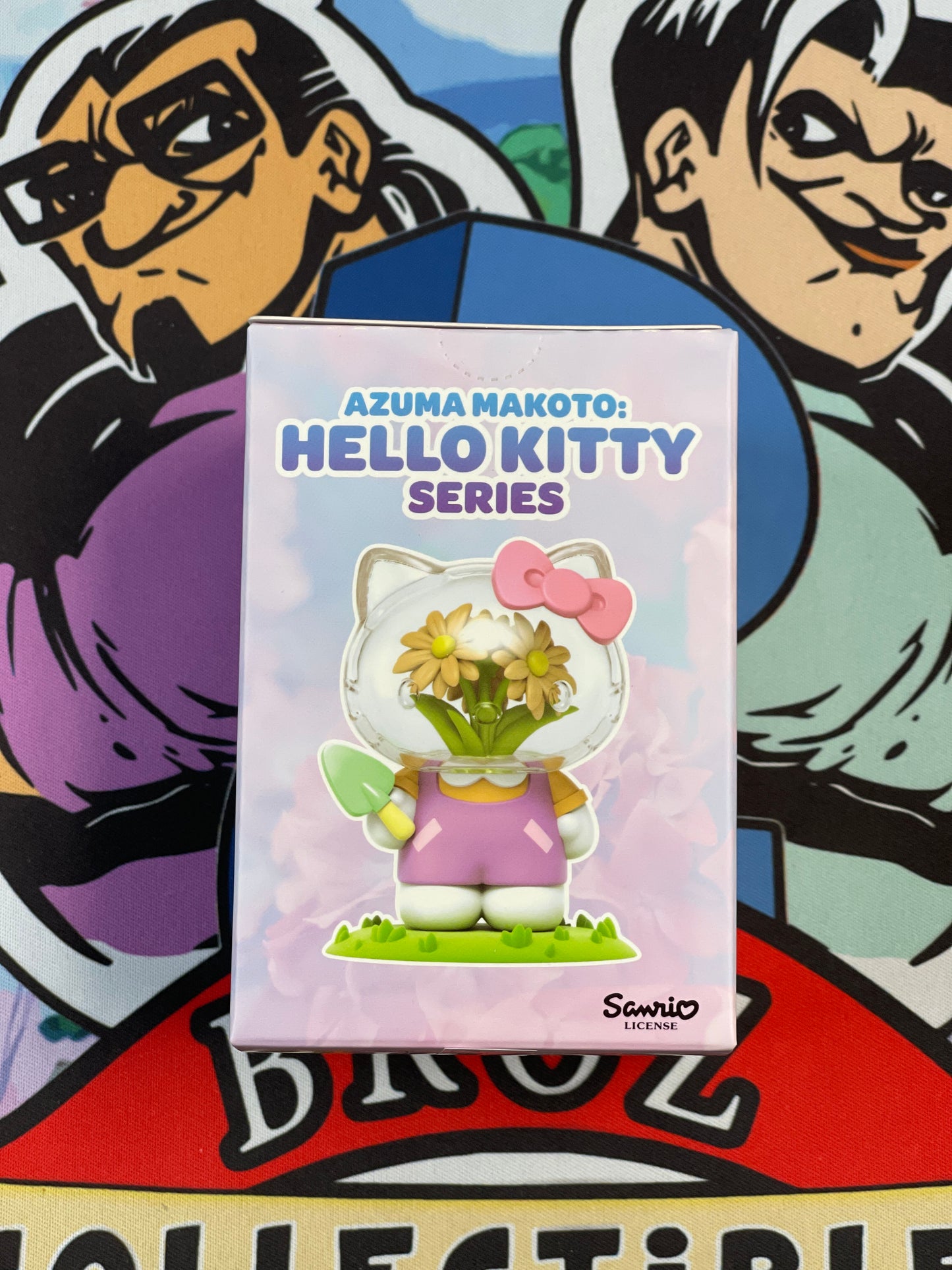 Mighty Jaxx: Azuma Makoto X Hello Kitty- Mini Vinyl Figure (Mystery Blind Box- Chosen at Random)