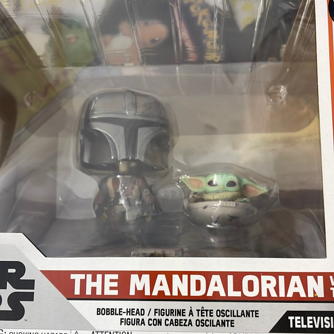 Mandalorian w/ child (Star Wars)- Funko Pop! Moment #390