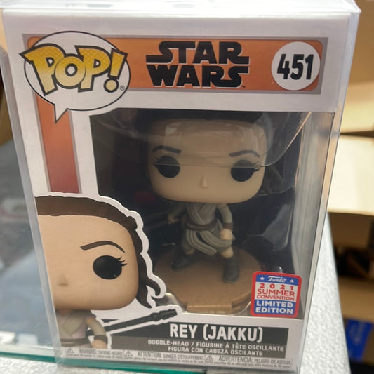 Rey (Jakku) (Star Wars) - Funko Pop! #451 (2021 Summer Convention Exclusive)